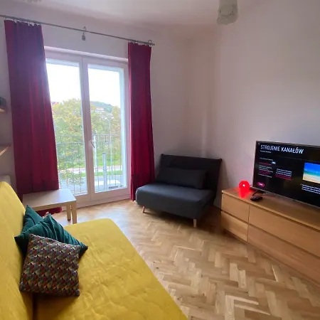 Apartment Kawalerka W Centrum Gdyni Z Osobna Kuchnia, 15 Min Spacerem Od Morza *