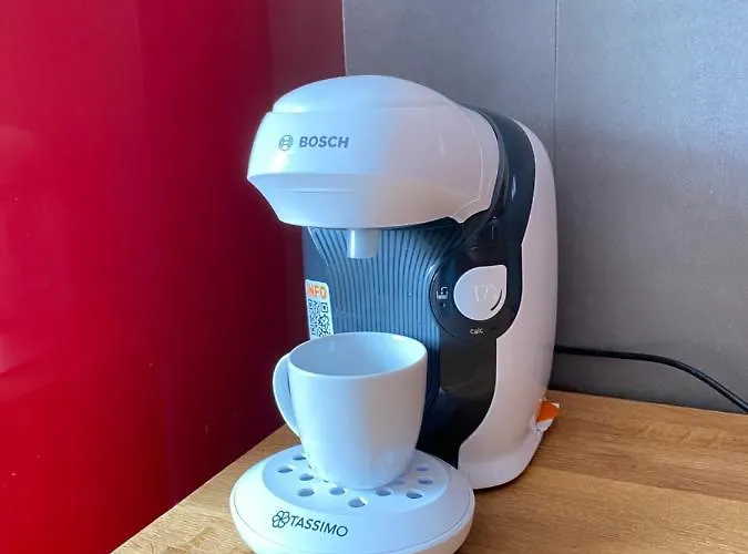 Apartment Kawalerka W Centrum Gdyni Z Osobna Kuchnia, 15 Min Spacerem Od Morza